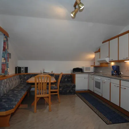 Naflerhof Farm stay Obertilliach